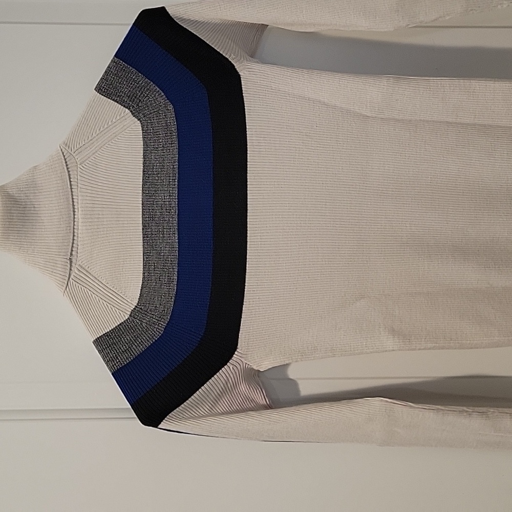 Athleta Brookshire Colorblock Sweater, Size XS - Picture 8 of 9